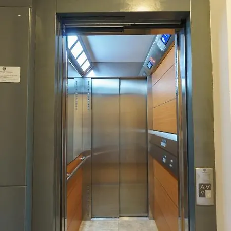 Daire Rentalsevilla Coqueto Apartamento Con Terraza Privada Sevilla