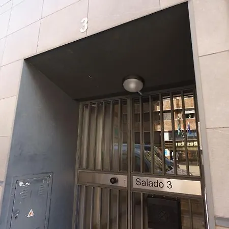 Rentalsevilla Coqueto Apartamento Con Terraza Privada Daire *