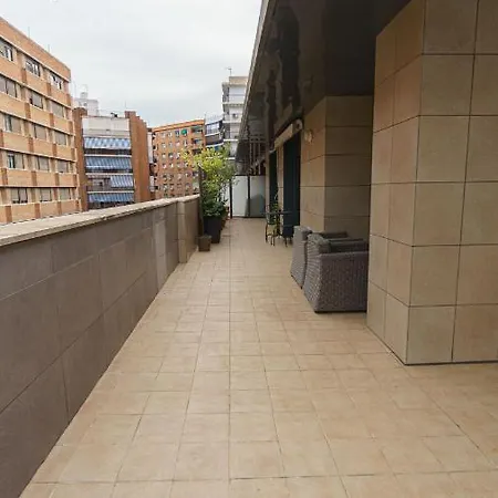 Rentalsevilla Coqueto Apartamento Con Terraza Privada * Sevilla